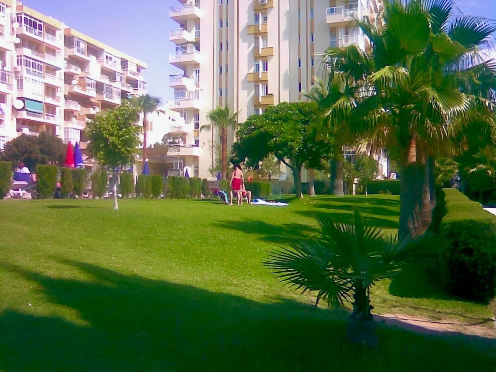 Luxury Suites Sunset Beach Benalmádena Esterno foto