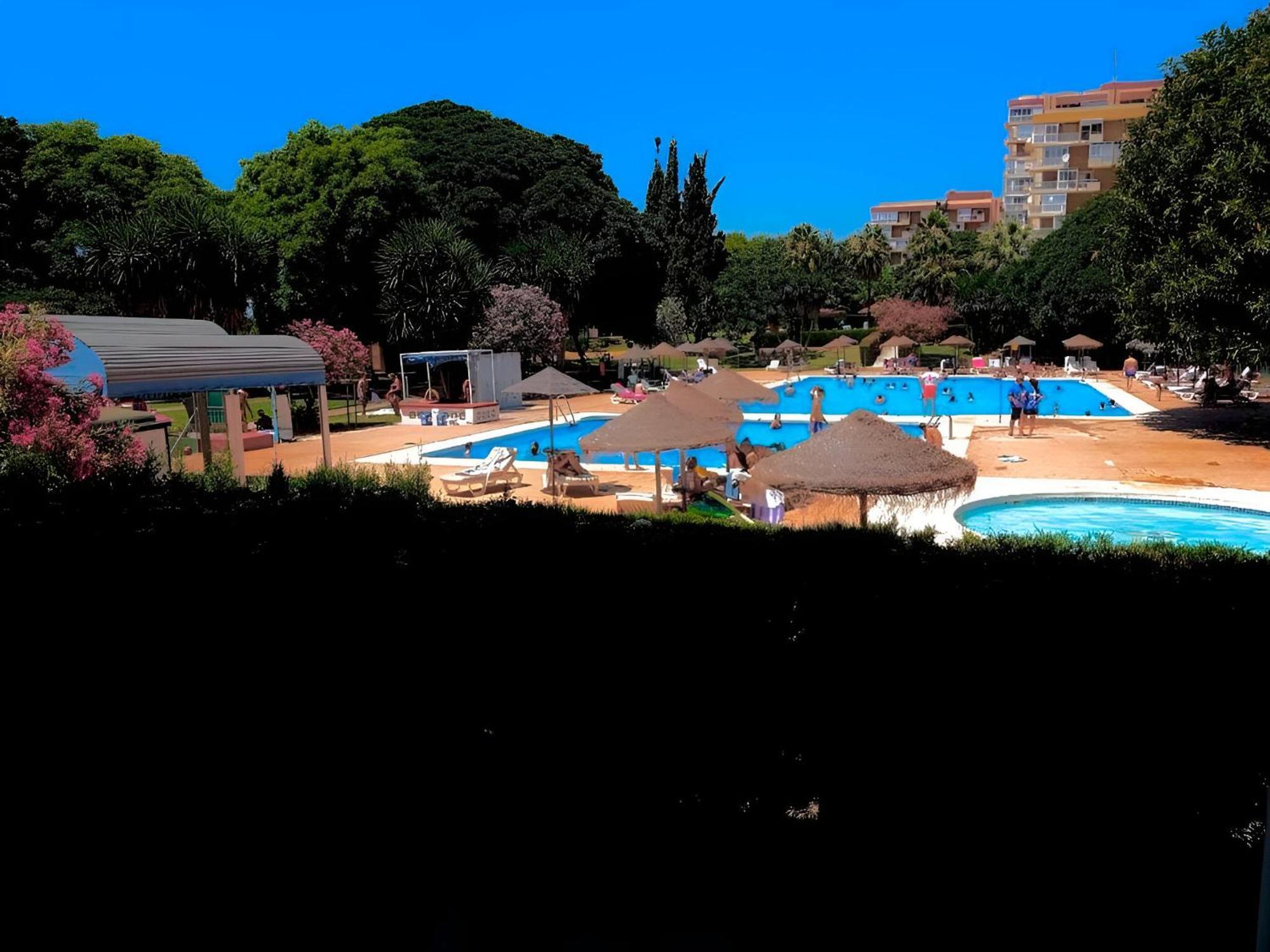 Luxury Suites Sunset Beach Benalmádena Esterno foto