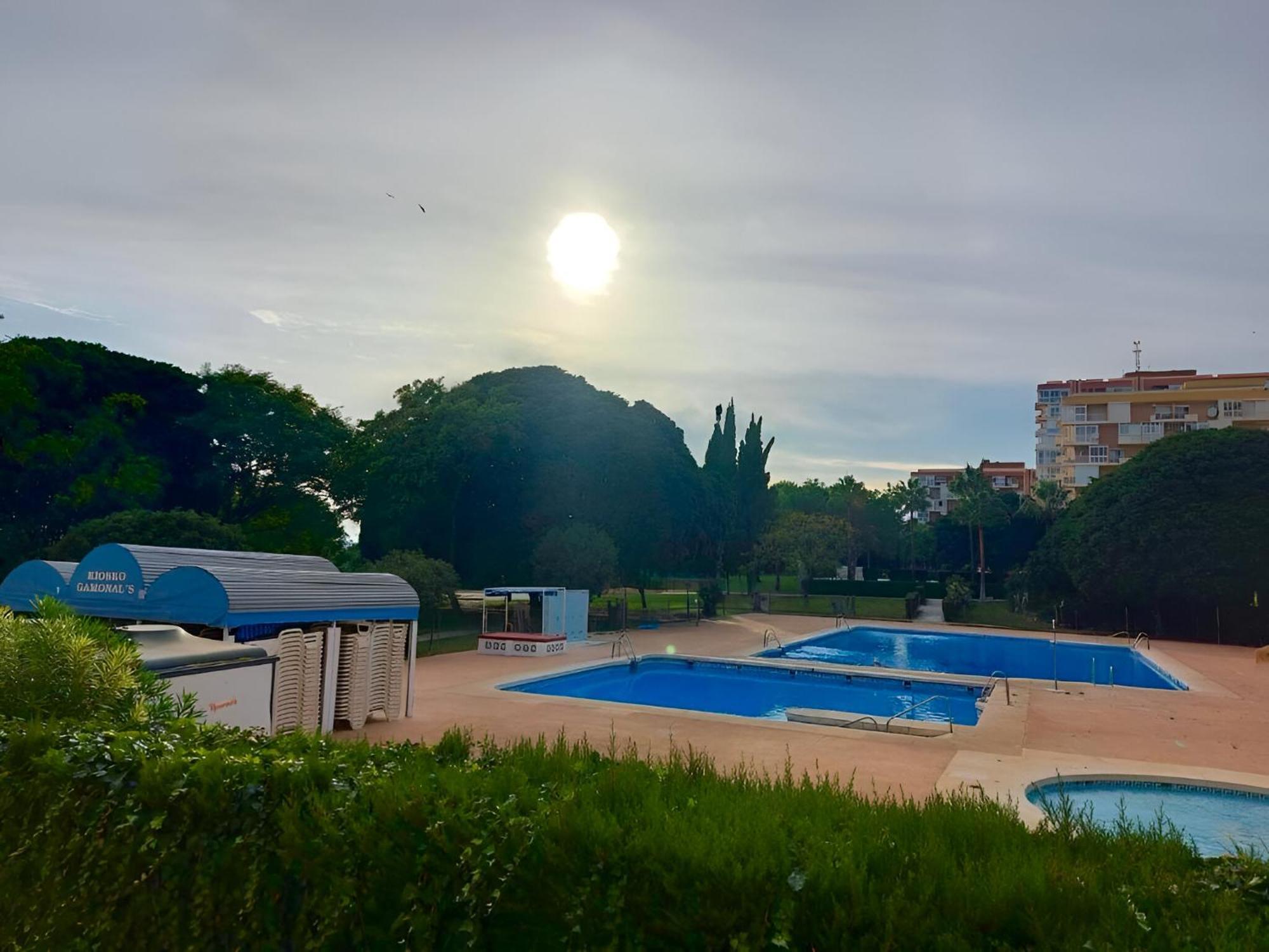 Luxury Suites Sunset Beach Benalmádena Esterno foto